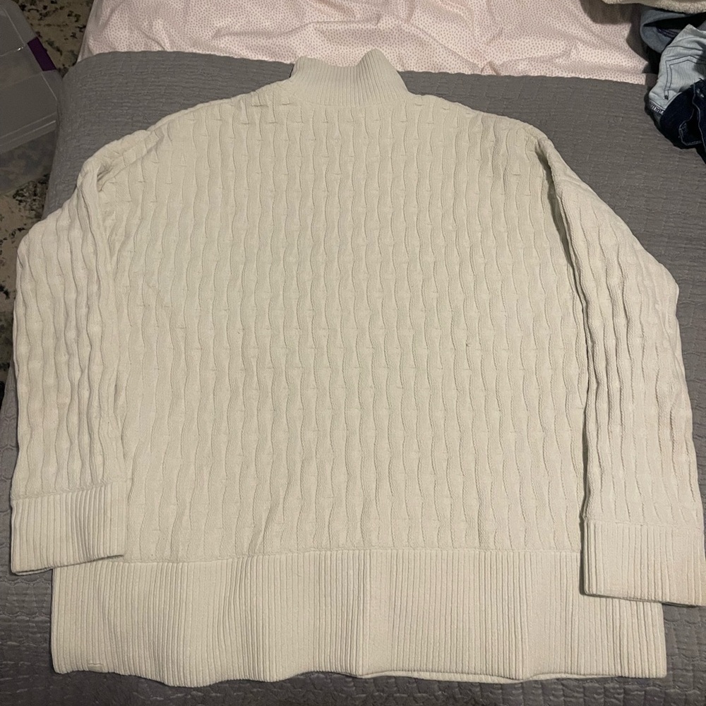lululemon athletica women’s mock Ivory Turtleneck Sweater